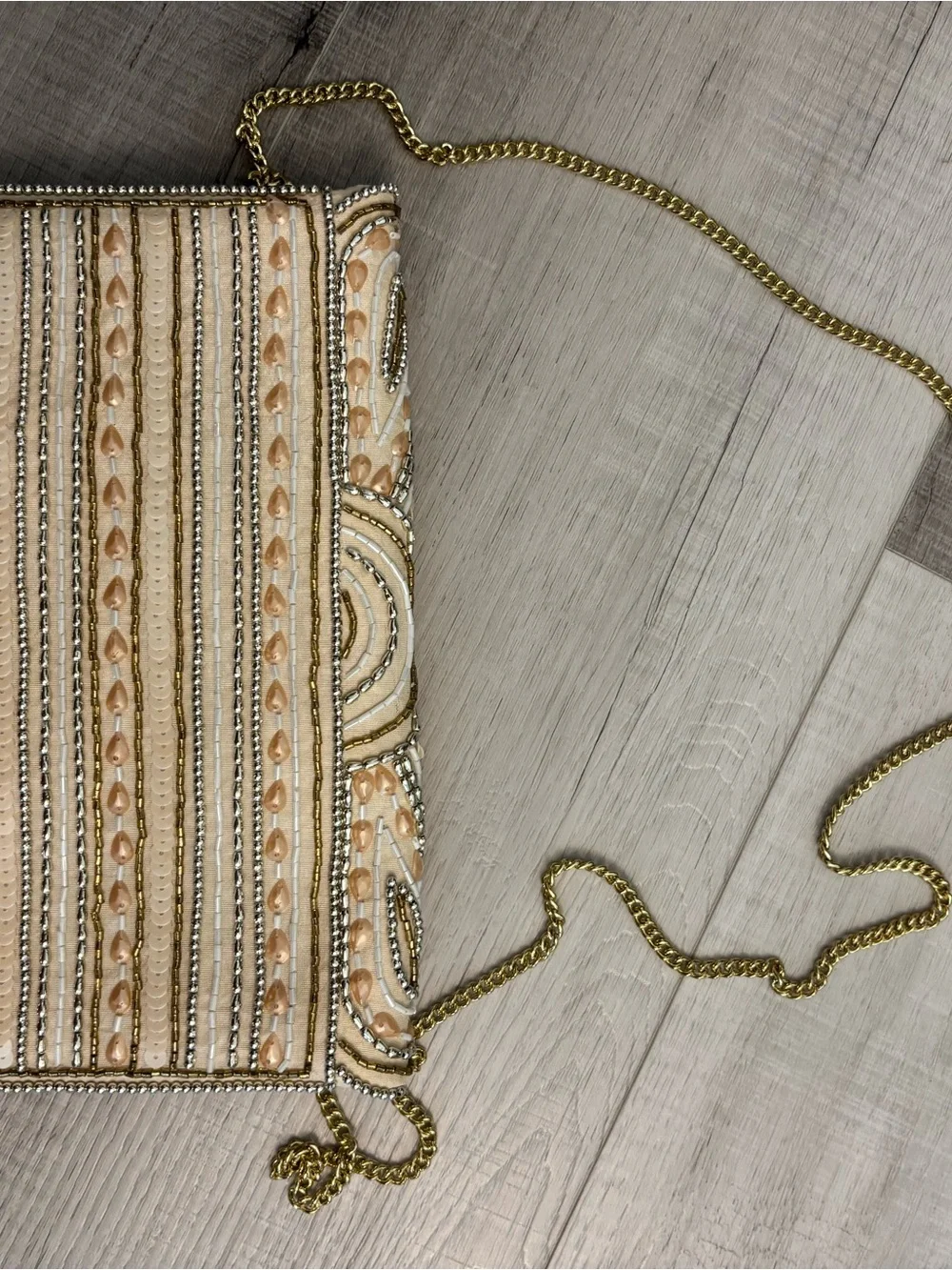 Lulus Beaded Art Deco Evening Clutch Crossbody Champagne Gold Sequin